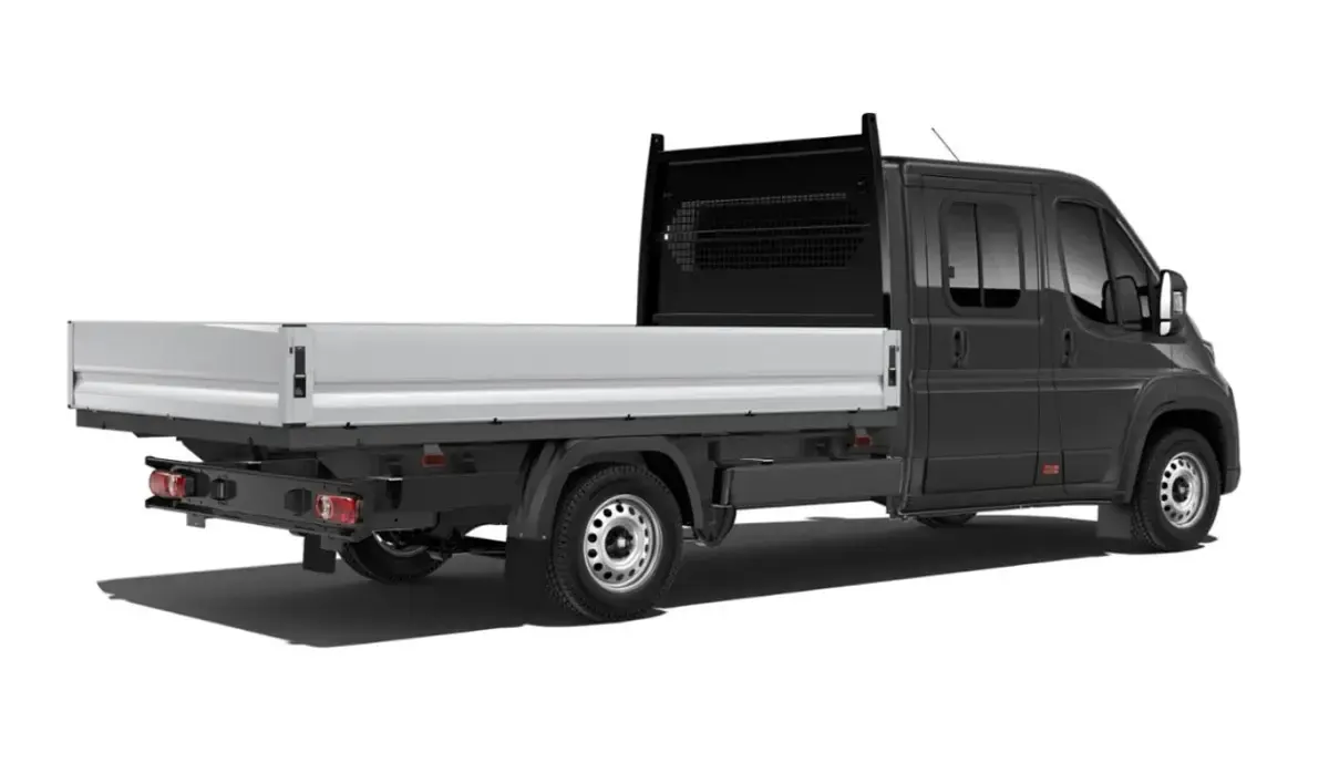 Neu Fiat Ducato 179 PS (131 kW) 2026 Grau Van
