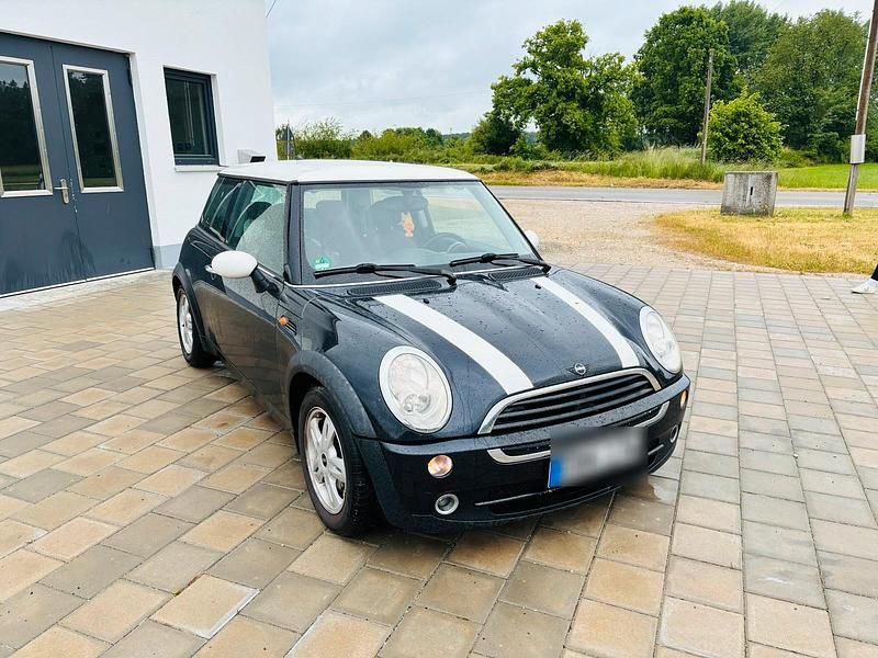 Second-hand Mini Cooper 115 CP (84 kW) 2004 Negru Hatchback