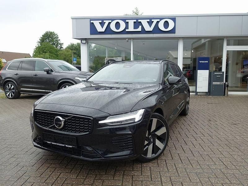 Onyx black Gebraucht 2024 Volvo V60 Ultra Kombi | 44.900 € (Teuer) - Bild 1/4