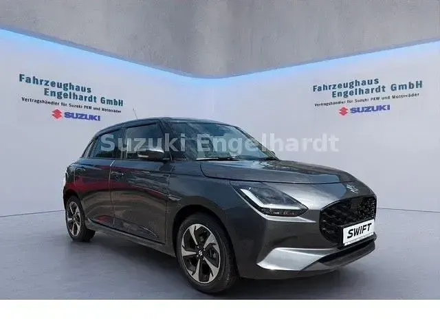 Neu Suzuki Swift Comfort+ 83 PS (61 kW) 2026 Grau Kleinwagen