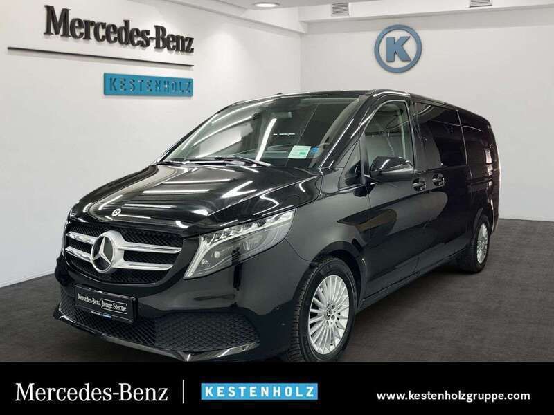 Schwarz Gebraucht 2023 Mercedes V300 Edition Van / Kleinbus | 59.490 € (Fairer Preis) - Bild 1/4