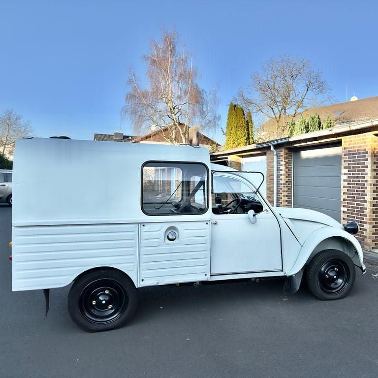 Second-hand Citroën 2CV 33 CP (24 kW) 1974 Gri Berlinǎ