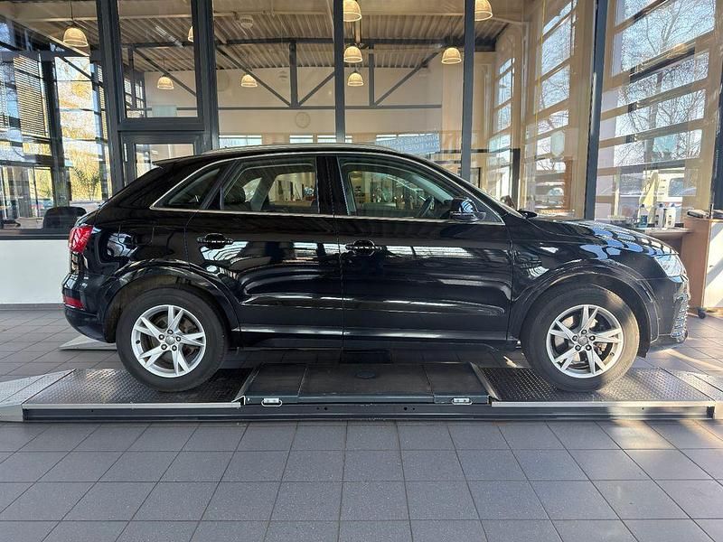 Gebraucht Audi Q3 Sport 179 PS (131 kW) 2018 Schwarz SUV