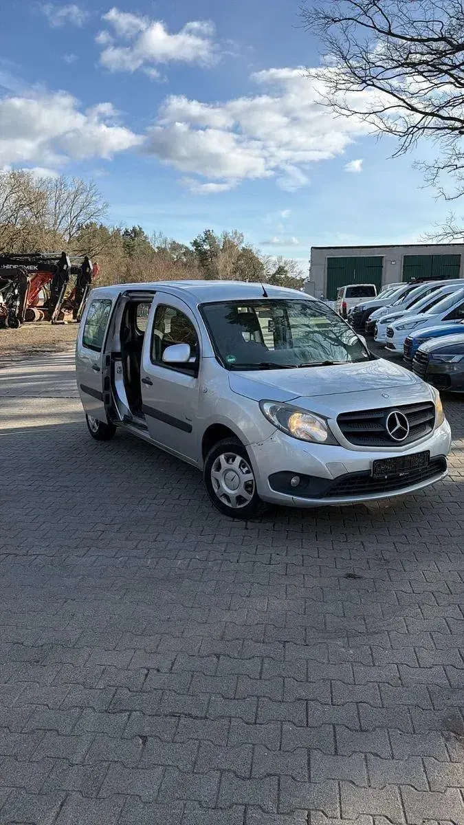 Gebraucht Mercedes Citan 109 90 PS (66 kW) 2013 Silber Van / Kleinbus