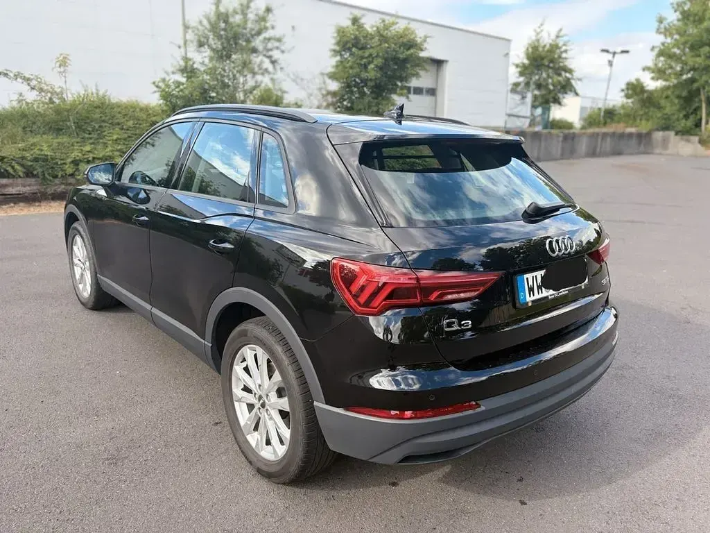 Gebraucht Audi Q3 150 PS (110 kW) 2020 Schwarz SUV