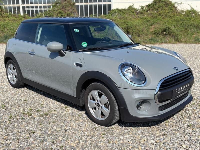 Usata Mini ONE 102 CV (75 kW) 2021 Grigio Utilitaria