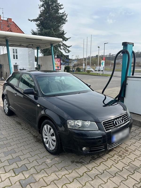 Gebraucht Audi A3 105 PS (77 kW) 2004 Schwarz Kleinwagen