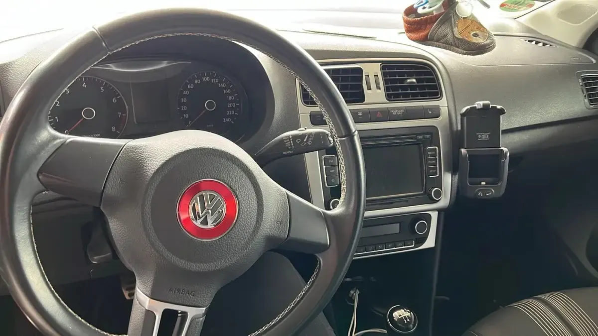 Gebraucht VW Polo 105 PS (77 kW) 2013 Rot Kleinwagen