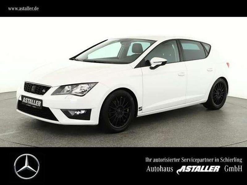 Candy weiss Gebraucht 2015 Seat Leon FR Limousine | 5.979 € (Guter Preis) - Bild 1/4