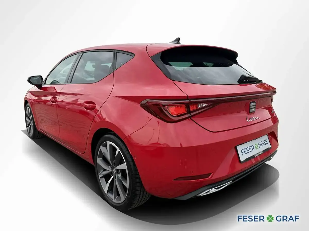 Gebraucht Seat Leon FR 150 PS (110 kW) 2021 Reinrot Limousine
