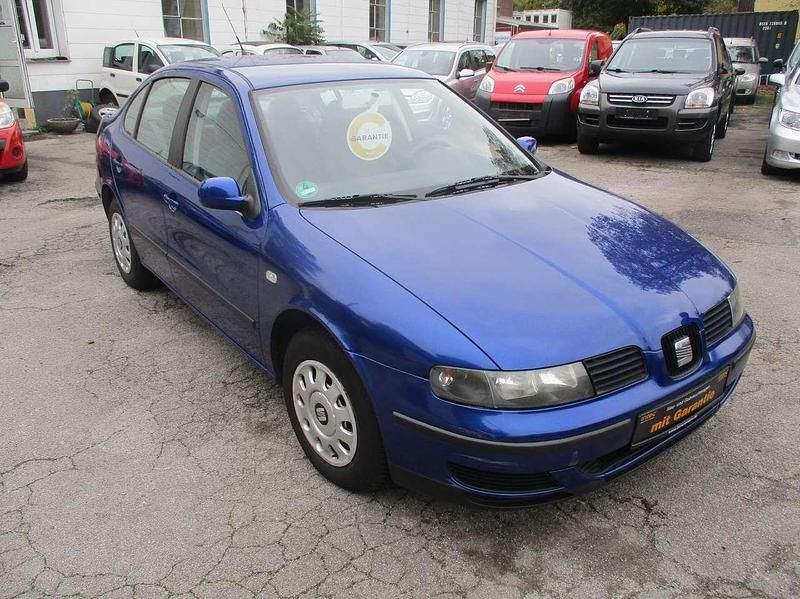 Blau Gebraucht 2001 Seat Toledo Stella Limousine | 2.250 € (Fairer Preis) - Bild 1/4