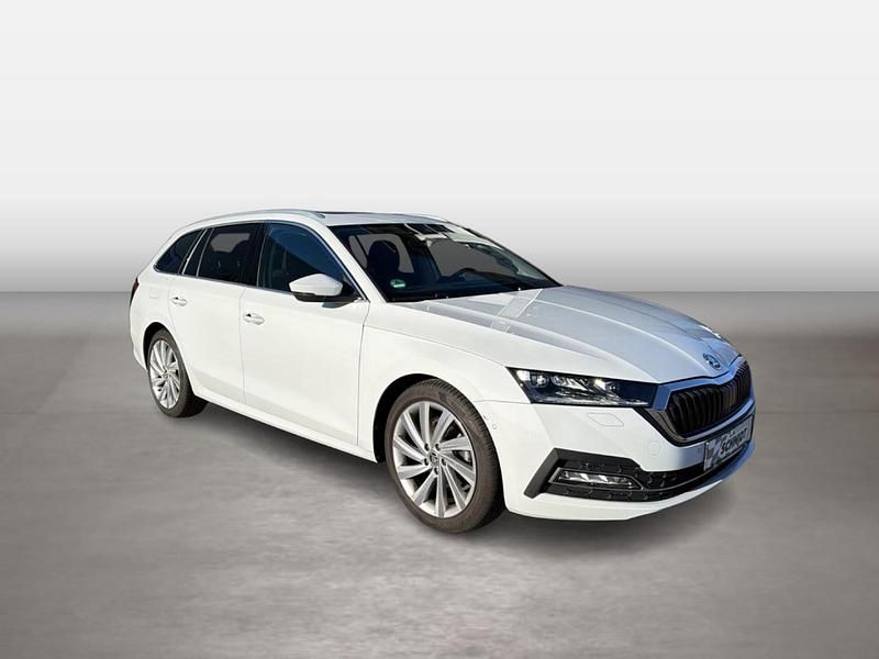 Gebraucht Skoda Octavia Style 116 PS (85 kW) 2023 Weiß Kombi