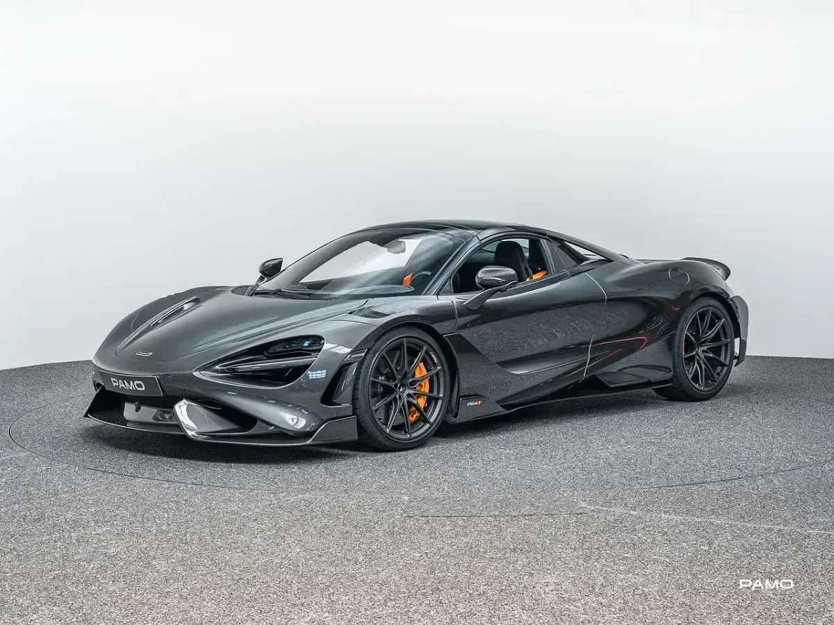 Gebraucht McLaren 765LT 765 PS (562 kW) 2022 Storm grey Cabrio