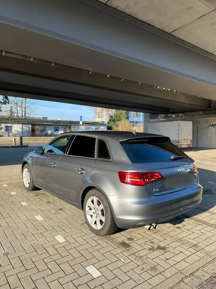 Second-hand Audi A3 150 CP (110 kW) 2014 Gri Berlinǎ