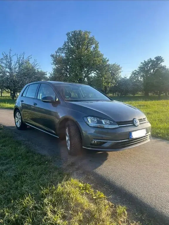 Second-hand VW Golf VII Comfortline 110 CP (80 kW) 2017 Gri Berlinǎ