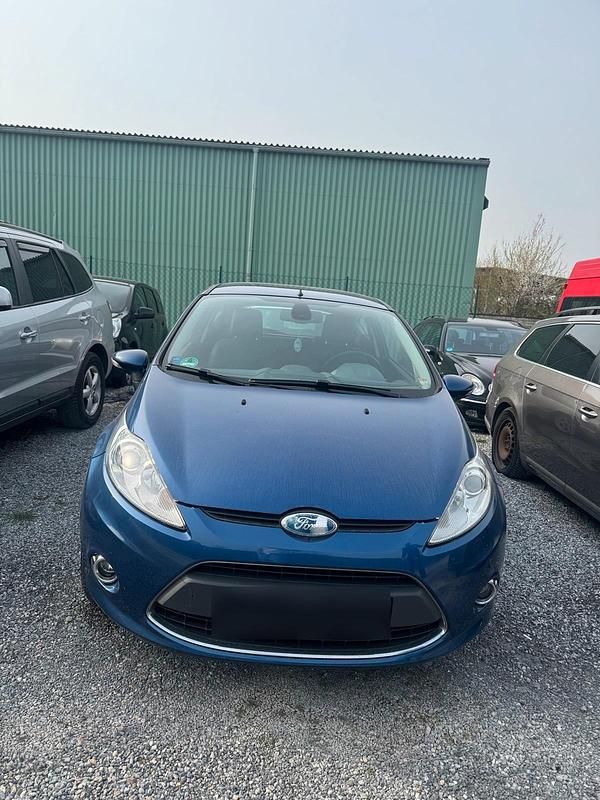 Gebraucht Ford Fiesta 2009 Blau Kleinwagen
