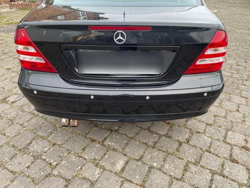 Gebraucht Mercedes C200 122 PS (89 kW) 2006 Schwarz Limousine