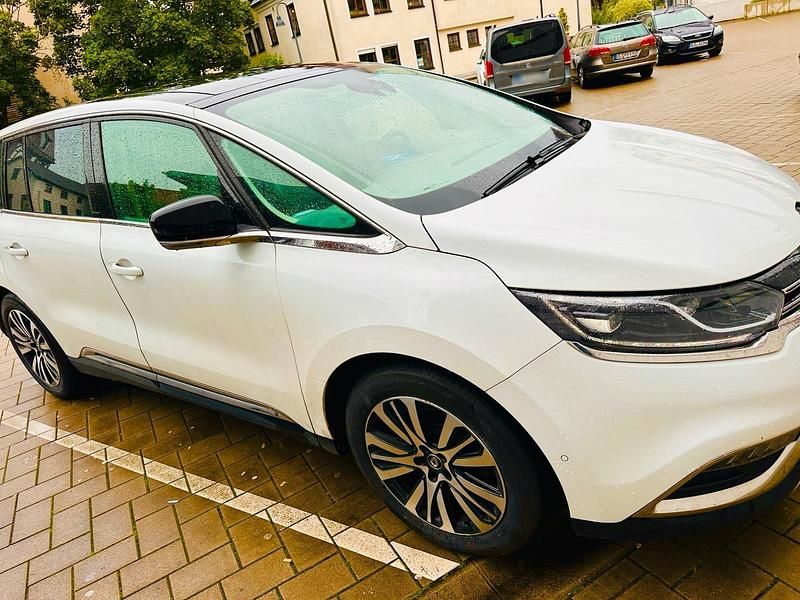 Gebraucht Renault Espace Initiale Paris 160 PS (117 kW) 2016 Weiß Van / Kleinbus