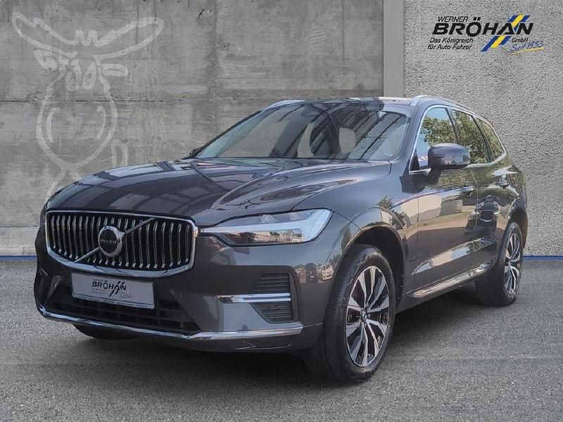 Platinum grey / metallic Gebraucht 2022 Volvo XC60 Plus SUV | 36.480 € (Fairer Preis) - Bild 1/4