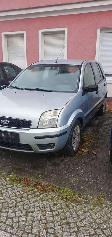 Gebraucht Ford Fusion 101 PS (74 kW) 2003 Grau Kombi
