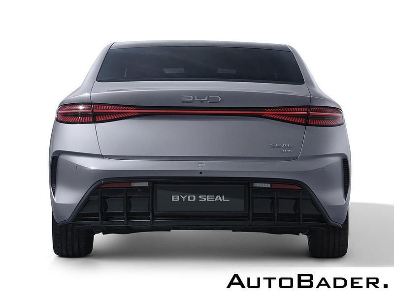 Neu BYD Seal Design 230 kW (313 PS) 2026 Grau Limousine