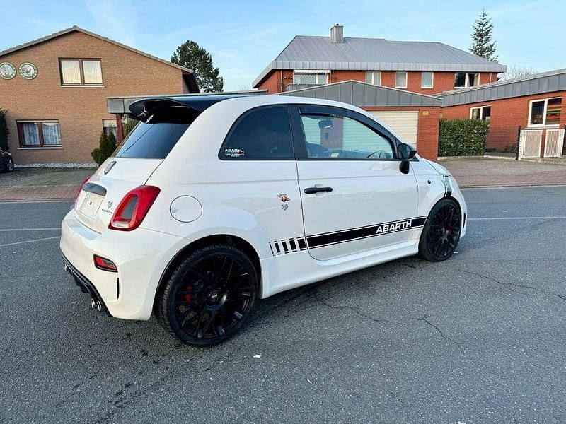 Gebraucht Abarth 595 Competizione 179 PS (131 kW) 2018 Weiß Kleinwagen