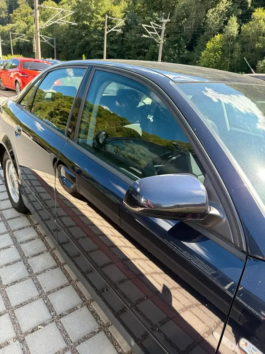 Gebraucht Audi A4 131 PS (96 kW) 2001 Blau Limousine