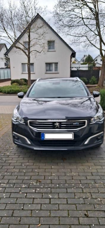 Gebraucht Peugeot 508 Active 150 PS (110 kW) 2015 Kombi
