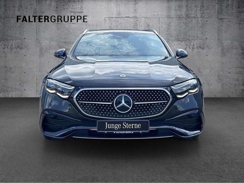 Gebraucht Mercedes E220 AMG 197 PS (144 kW) 2023 Graphitgrau Kombi