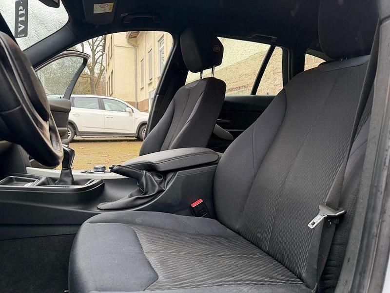 Gebraucht BMW 320 184 PS (135 kW) 2014 Silber Kombi