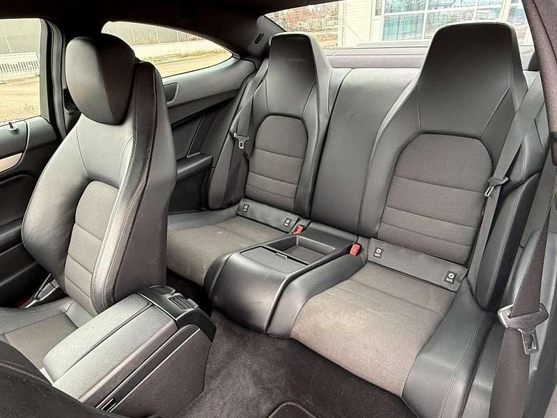 Gebraucht Mercedes C220 170 PS (125 kW) 2012 Weiß Coupé