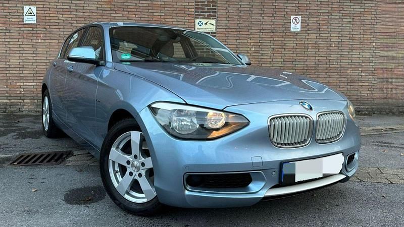 Gebraucht BMW 116 Exclusive 136 PS (100 kW) 2012 Blau Kleinwagen