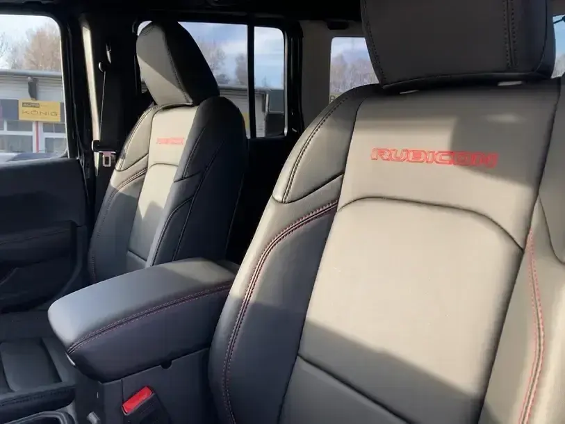 Neu Jeep Wrangler Rubicon 272 PS (200 kW) 2025 Schwarz SUV