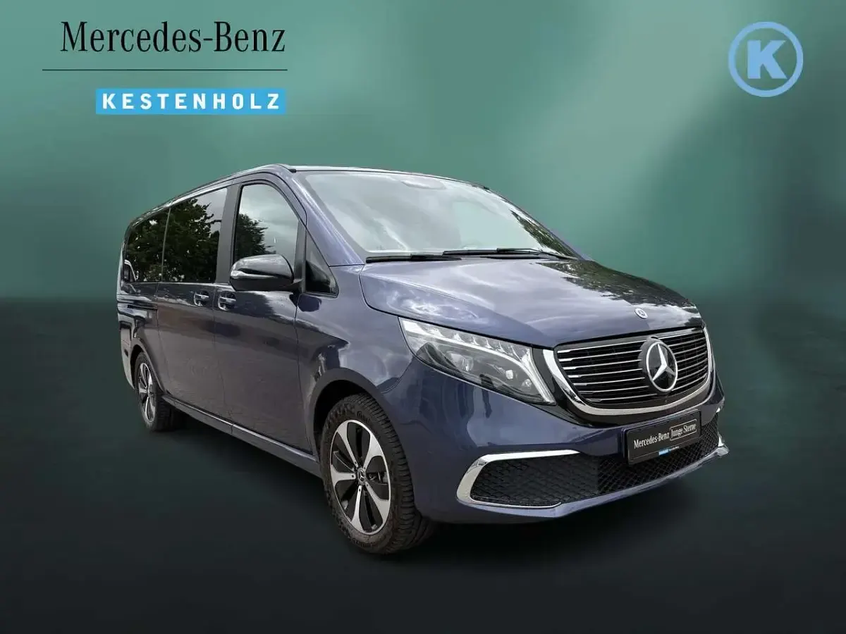 Gebraucht Mercedes EQV300 Avantgarde 150 kW (204 PS) 2024 Sodalithblau Van / Kleinbus