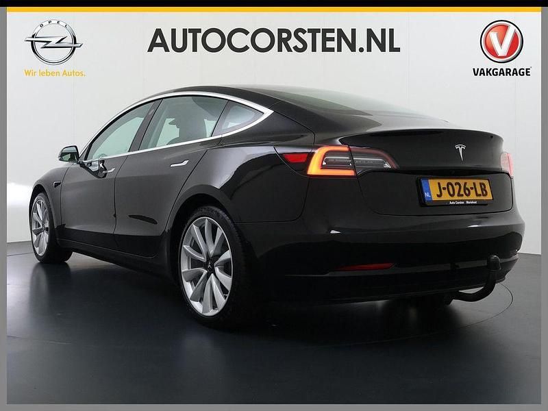 Gebraucht Tesla Model 3 Standard Range Plus 239 kW (325 PS) 2020 Schwarz Limousine
