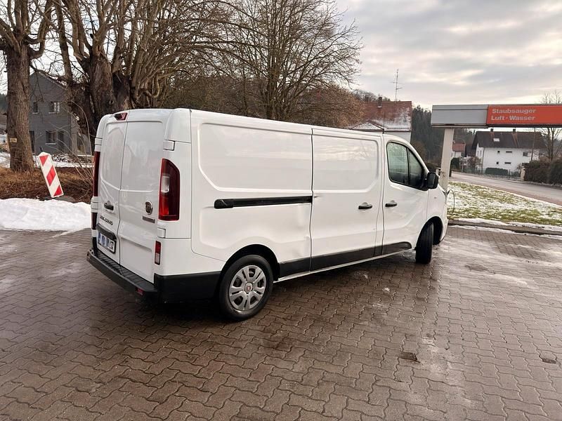 Gebraucht Fiat Talento 120 PS (88 kW) 2021 Weiß Van / Kleinbus