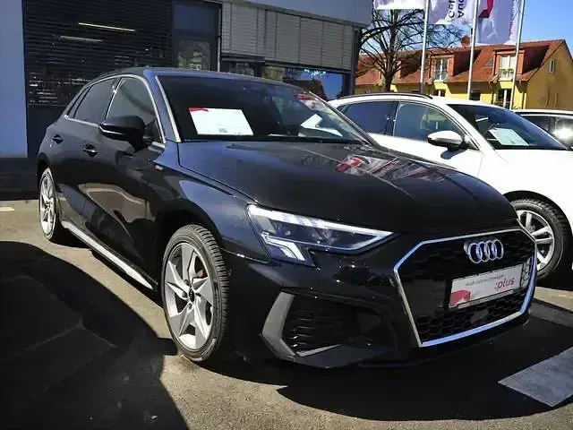 Gebraucht Audi A3 S-Line 150 PS (110 kW) 2024 Mythosschwarz Limousine