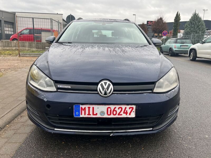 Gebraucht VW Golf VII Comfortline 110 PS (80 kW) 2014 Blau Kombi