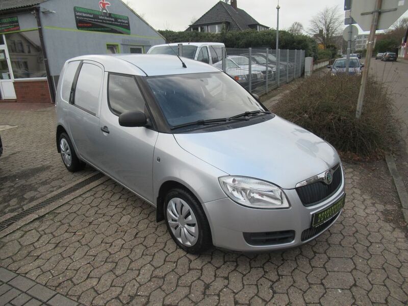 Gebraucht Skoda Roomster 69 PS (50 kW) 2008 Silber Van / Kleinbus