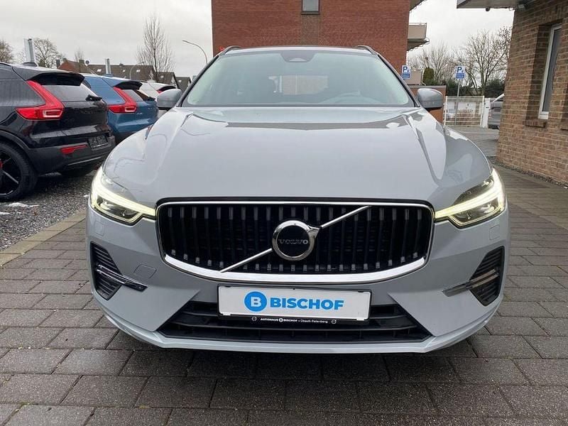 Gebraucht Volvo XC60 Core 250 PS (183 kW) 2025 Grau SUV