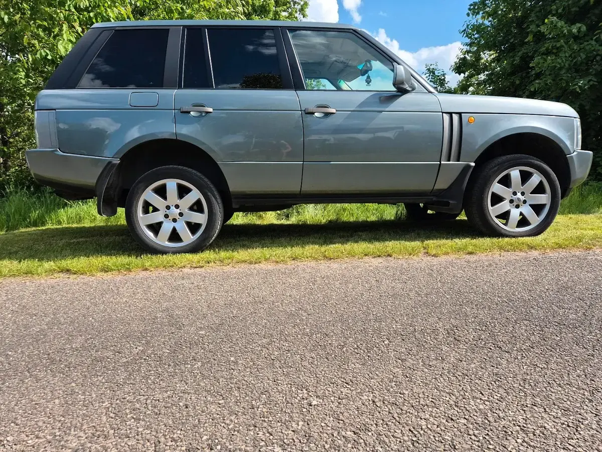 Gebraucht Land Rover Range Rover 286 PS (210 kW) 2002 Grün SUV