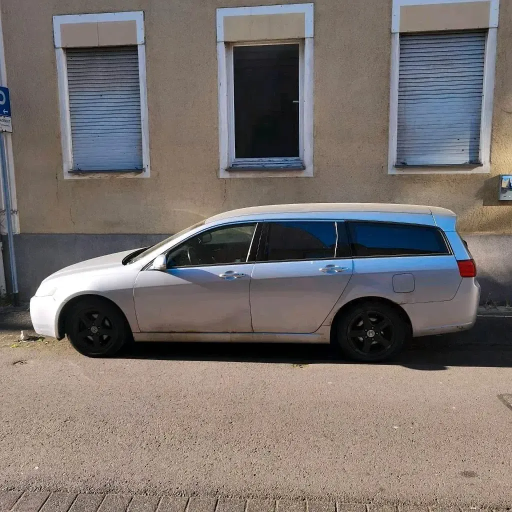 Gebraucht Honda Accord 140 PS (102 kW) 2004 Silber Kombi