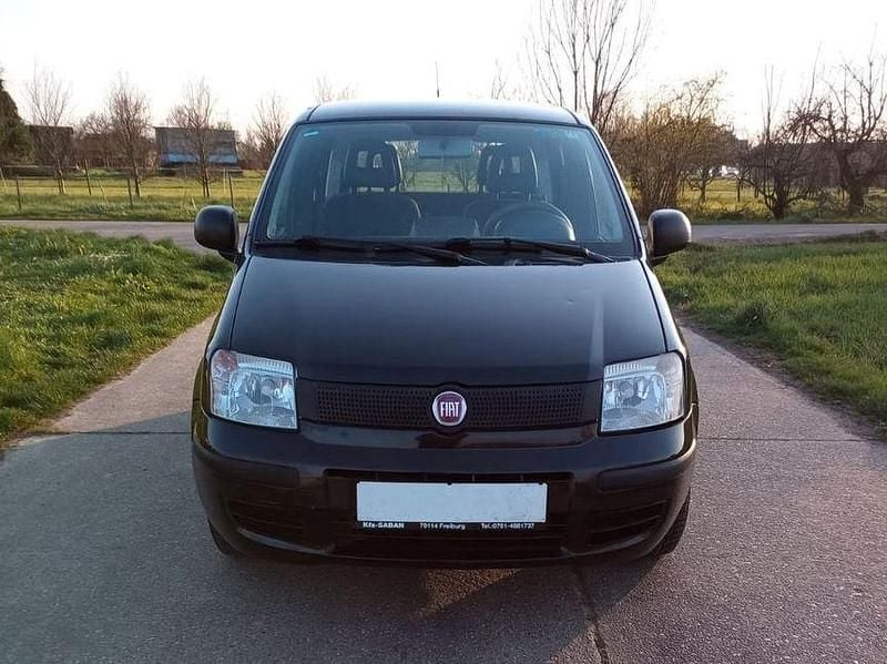 Gebraucht Fiat Panda Active 54 PS (39 kW) 2010 Schwarz Kleinwagen