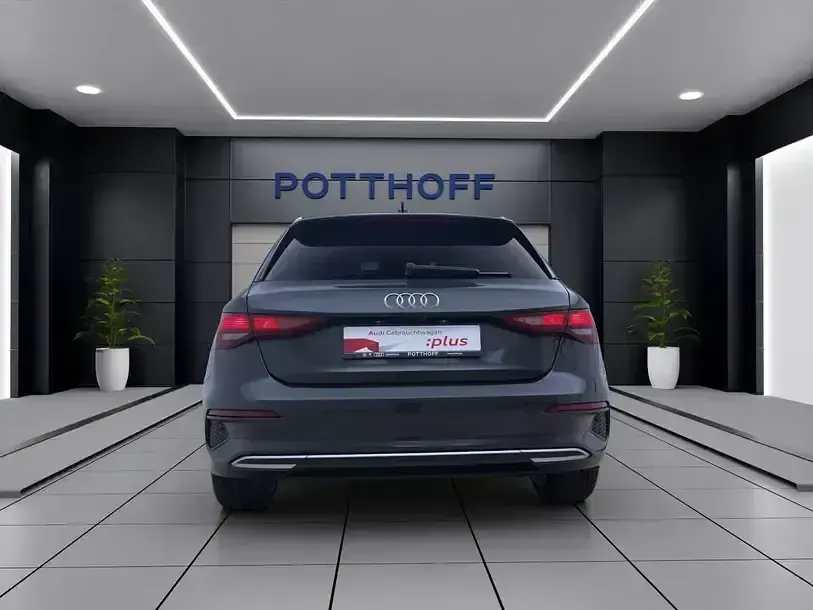 Gebraucht Audi A3 Sportback e-tron Advanced 204 PS (150 kW) 2021 Manhattangrau metallic Kleinwagen