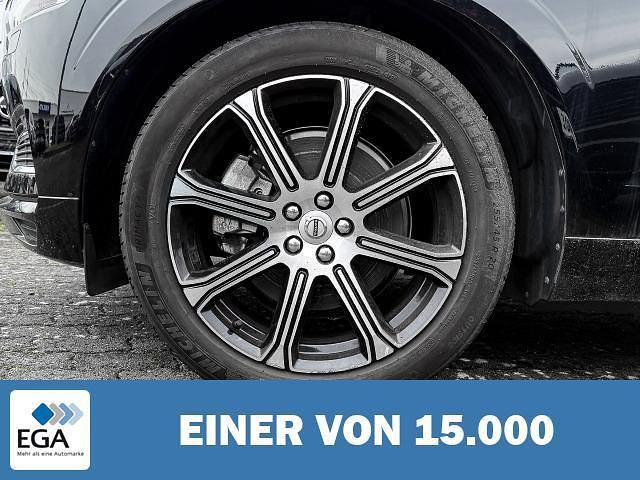 Gebraucht Volvo XC60 Inscription 392 PS (288 kW) 2021 Schwarz metallic SUV