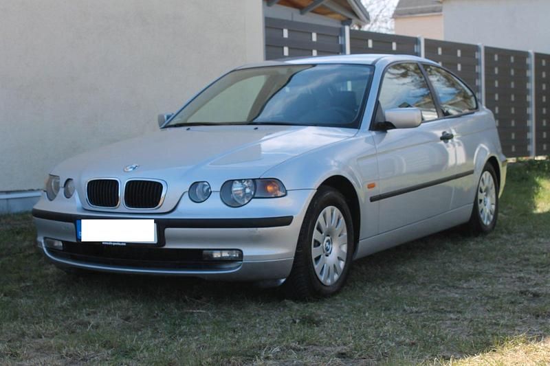 Gebraucht BMW 316 Compact 116 PS (85 kW) 2002 Silber Kleinwagen
