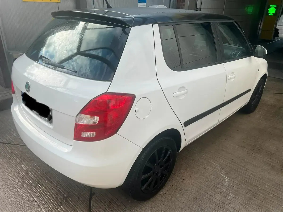 Gebraucht Skoda Fabia 90 PS (66 kW) 2012 Weiß Kombi