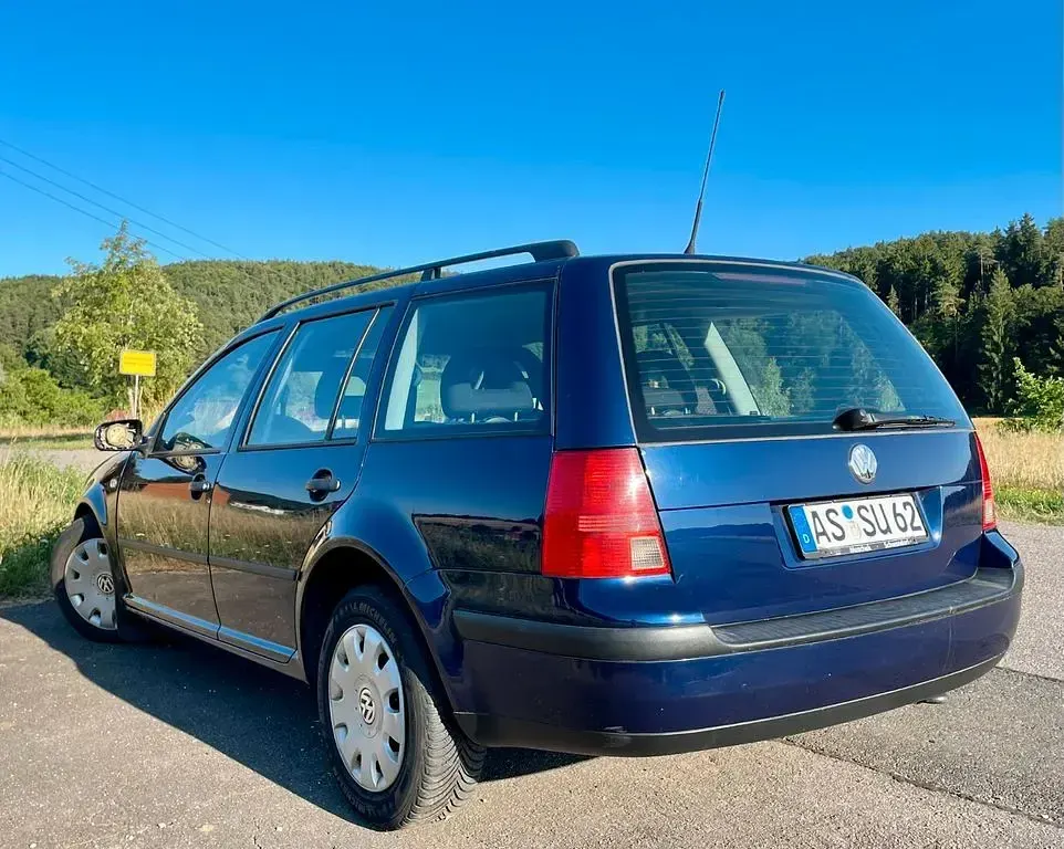 Gebraucht VW Bora Basis 110 PS (80 kW) 2000 Blau Kombi