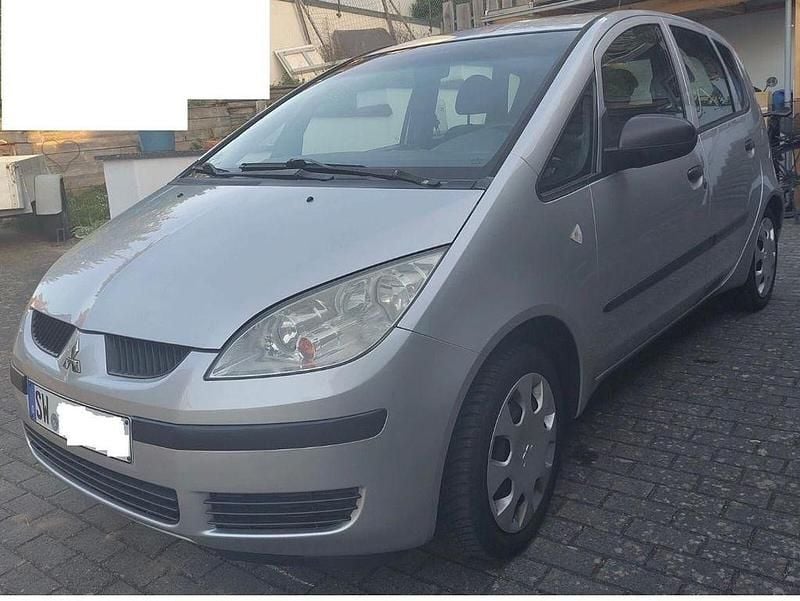 Silber Gebraucht 2004 Mitsubishi Colt Invite Van / Kleinbus | 1.100 € (Guter Preis) - Bild 1/4