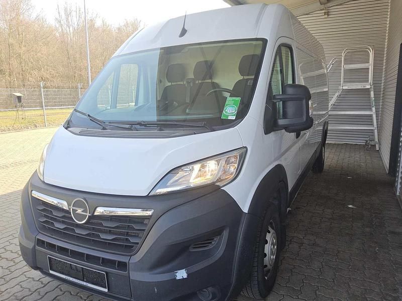 Gebraucht Opel Movano Edition 140 PS (102 kW) 2022 Eis weiss Van